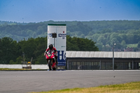 donington-no-limits-trackday;donington-park-photographs;donington-trackday-photographs;no-limits-trackdays;peter-wileman-photography;trackday-digital-images;trackday-photos